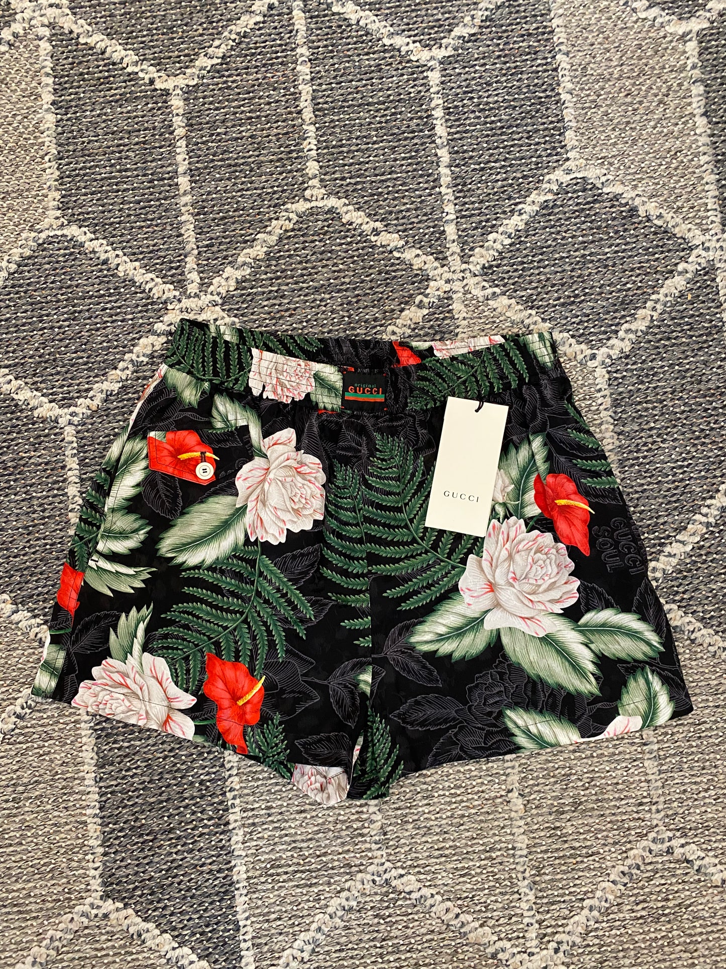 GUCCI SILK SHORTS