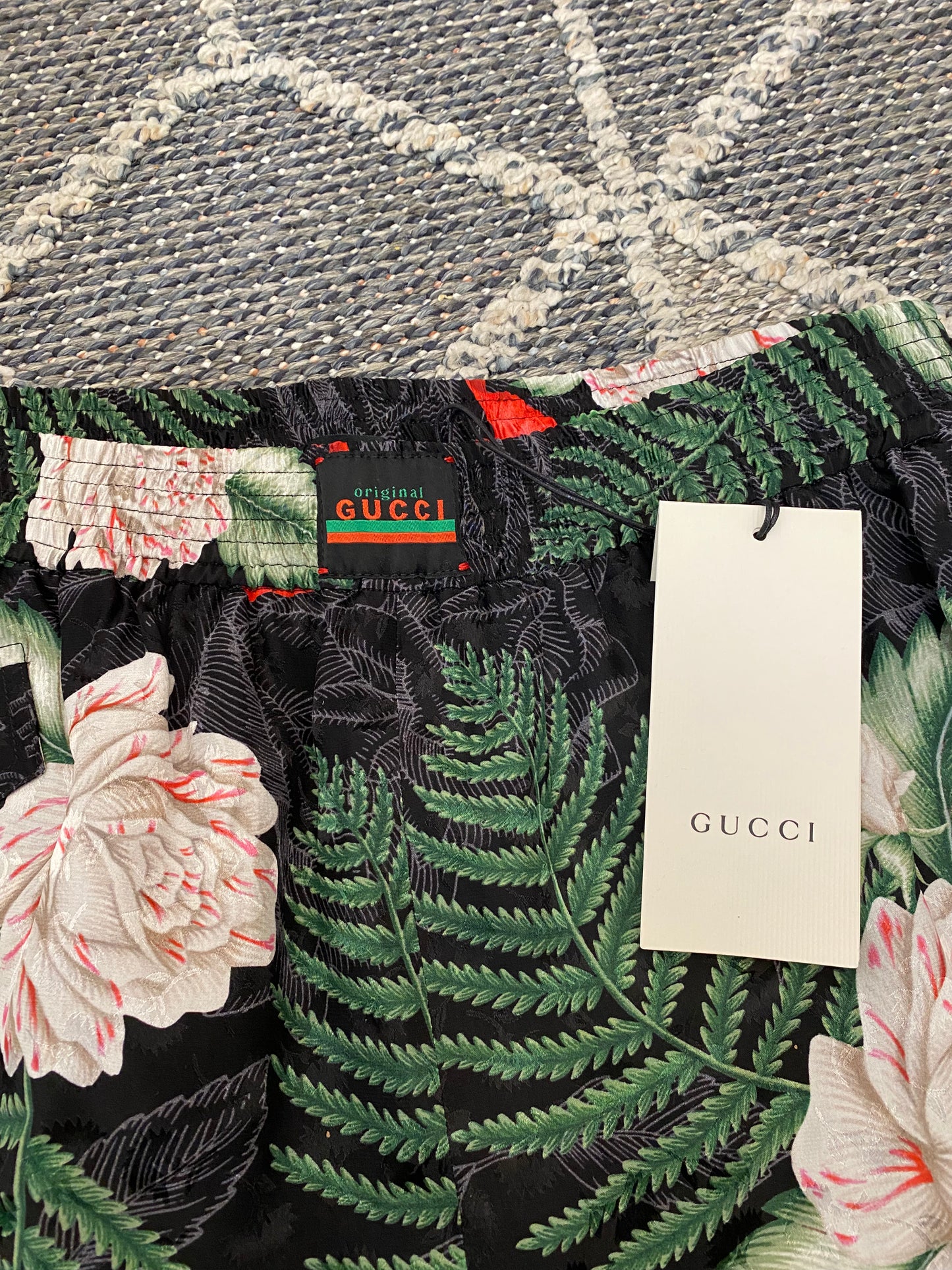 GUCCI SILK SHORTS