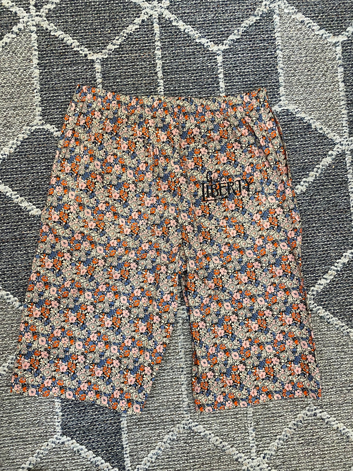 GUCCI X LIBERTY SHORTS